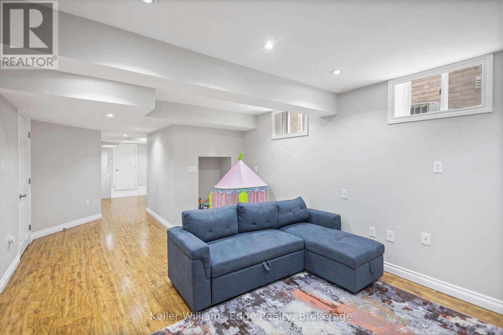 4268 Murvel Avenue, Burlington, Ontario  L7M 0M9 - Photo 37 - W13124650