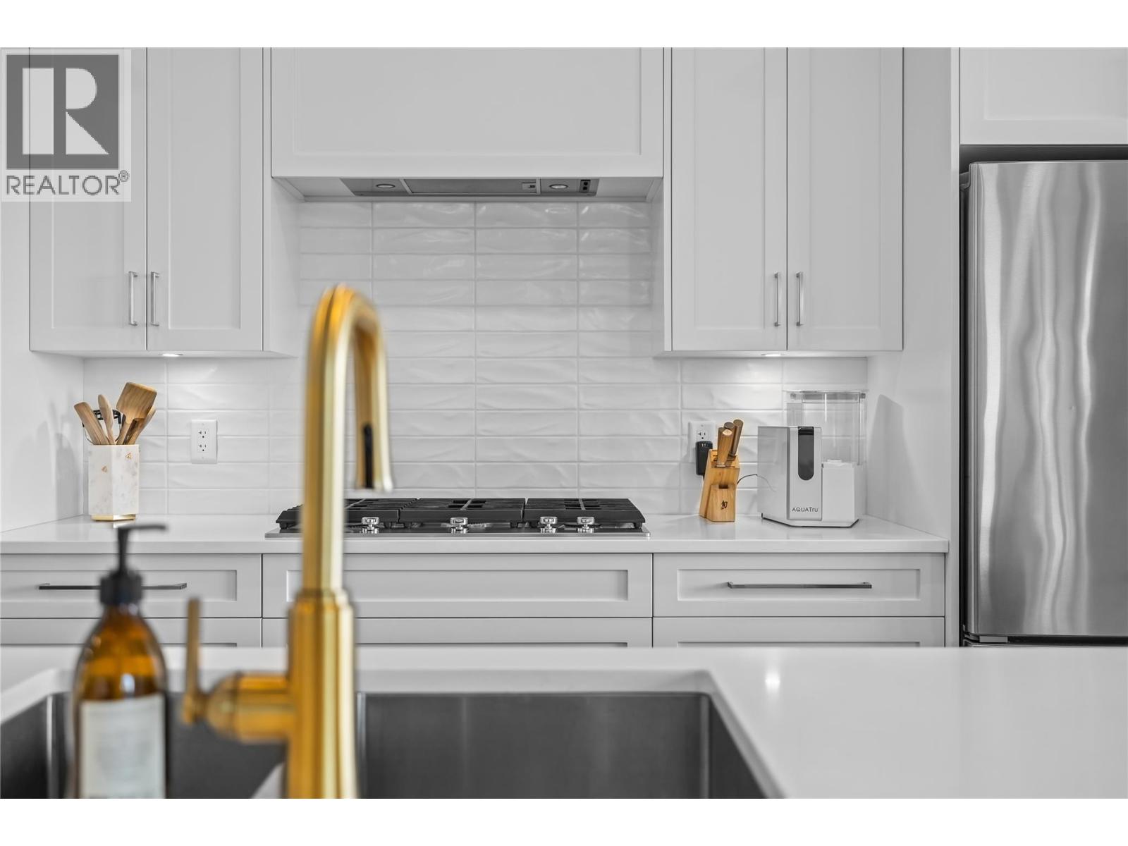 192 Summer Wood Drive Kelowna Photo 9