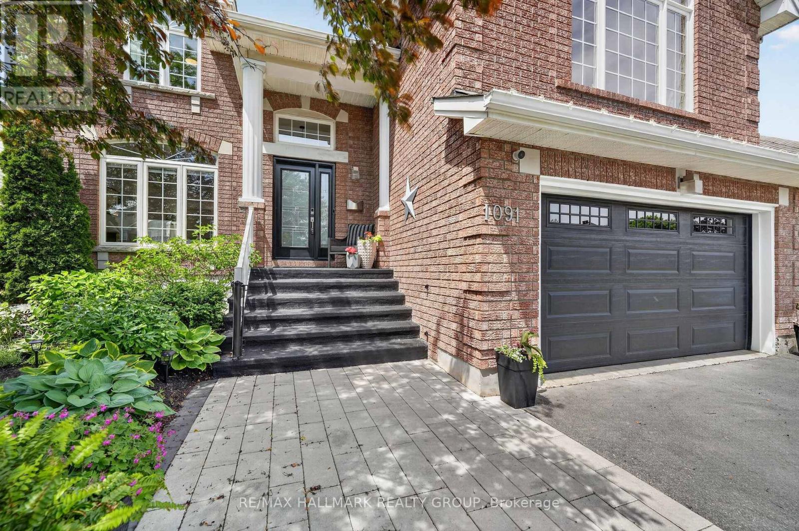 1091 Charest Way, Ottawa, Ontario  K4A 4B1 - Photo 2 - X13259456