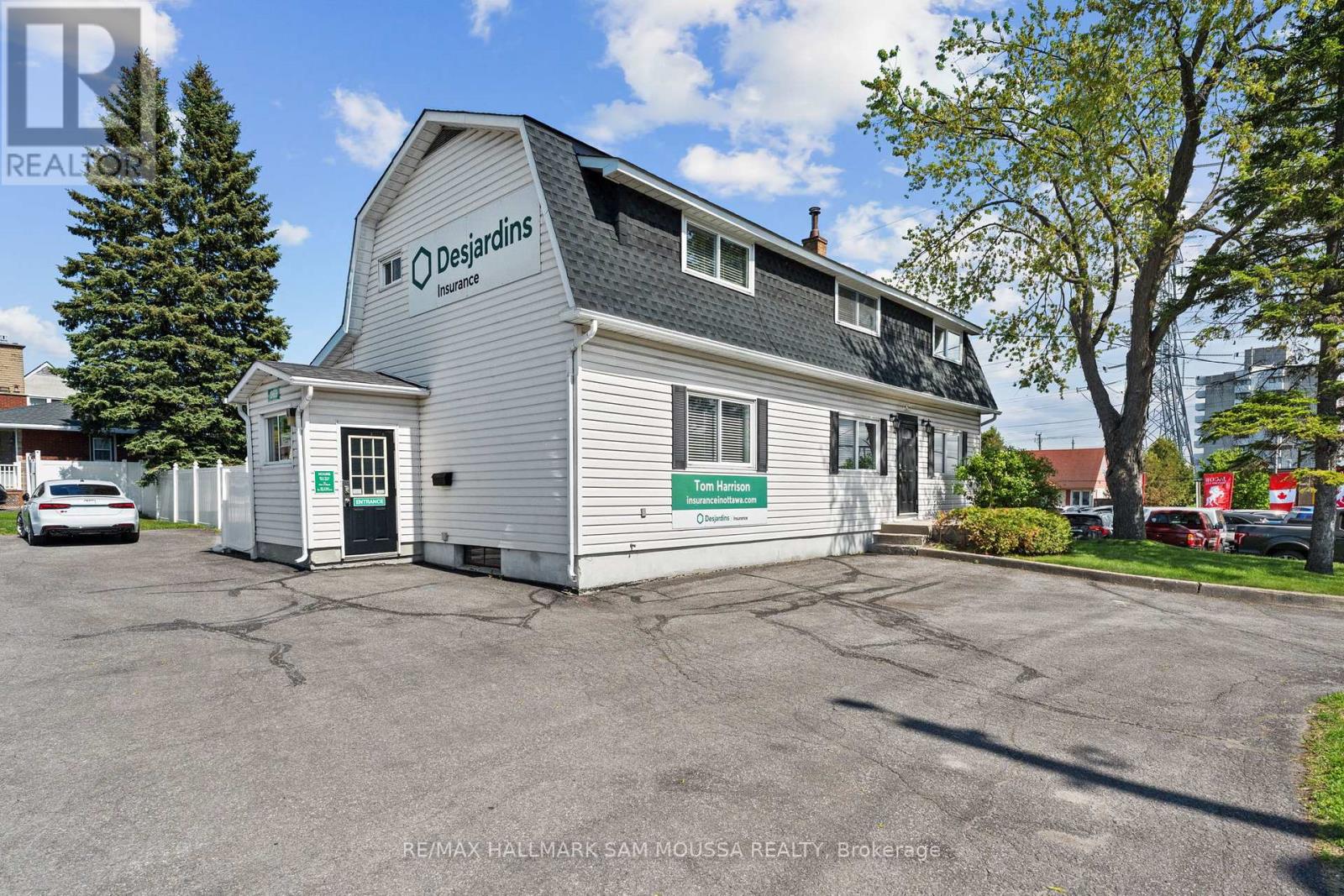 1969 Bank Street, Ottawa, Ontario  K1V 8A5 - Photo 2 - X13259548