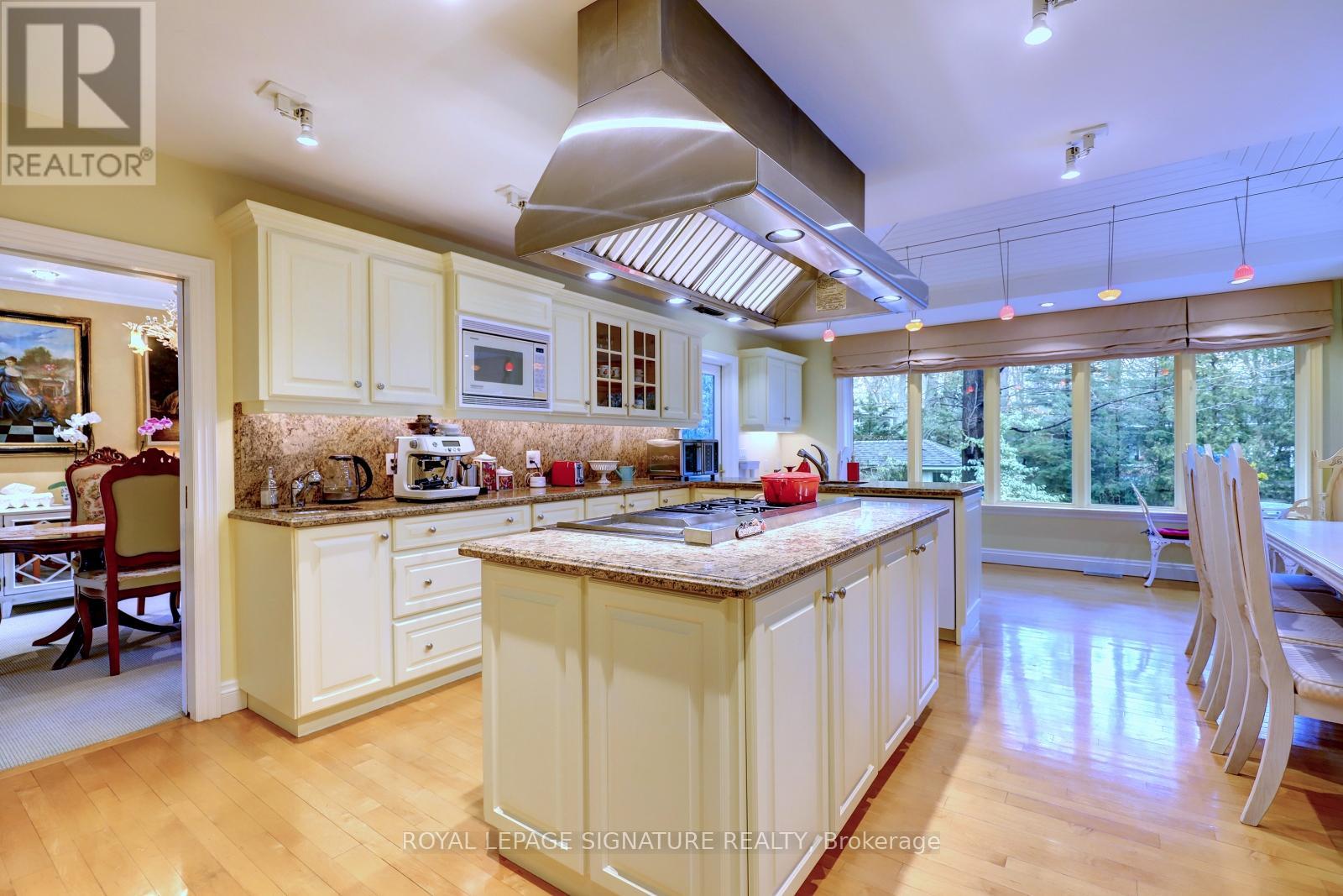 1497 Randor Drive, Mississauga, Ontario  L3J 3C6 - Photo 12 - W13256902