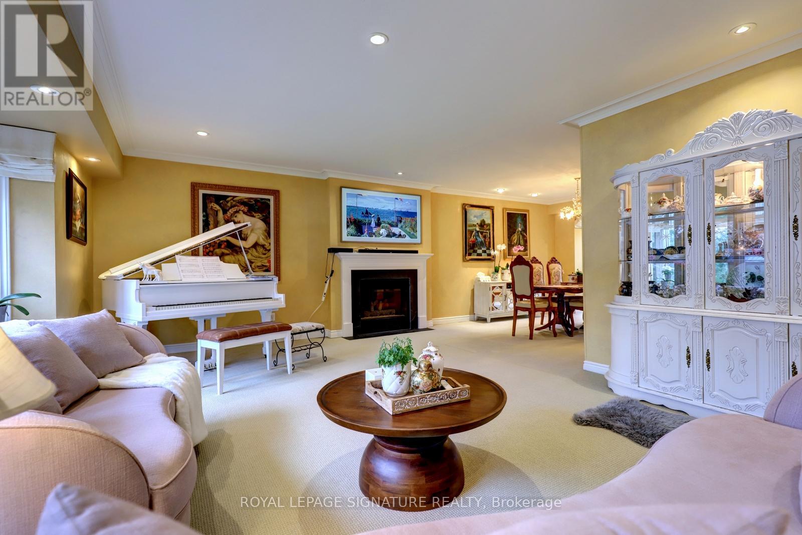 1497 Randor Drive, Mississauga, Ontario  L3J 3C6 - Photo 6 - W13256902