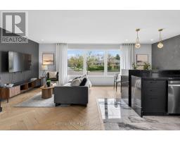 19 HARDWICK COURT, Toronto, Ontario