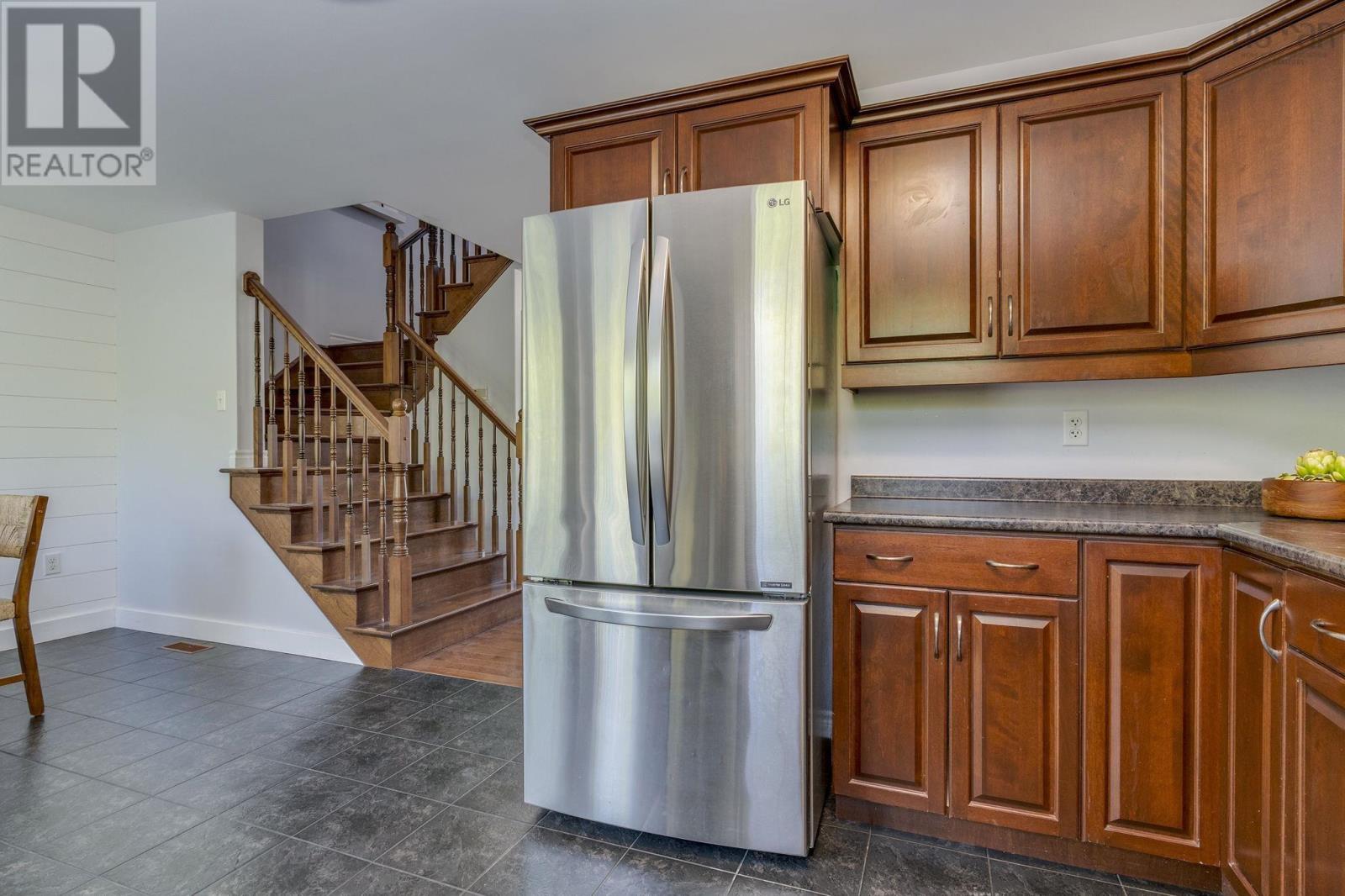 79 Collingwood Court, Dartmouth, Nova Scotia  B2W 0G4 - Photo 7 - 202607846