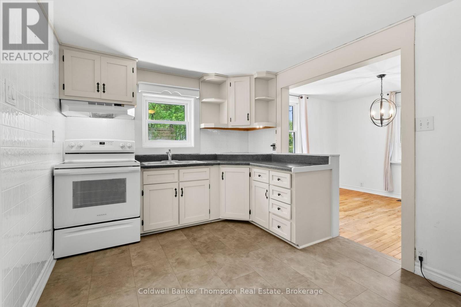 13 Johanna Street, Huntsville, Ontario  P1H 1T9 - Photo 15 - X13259076