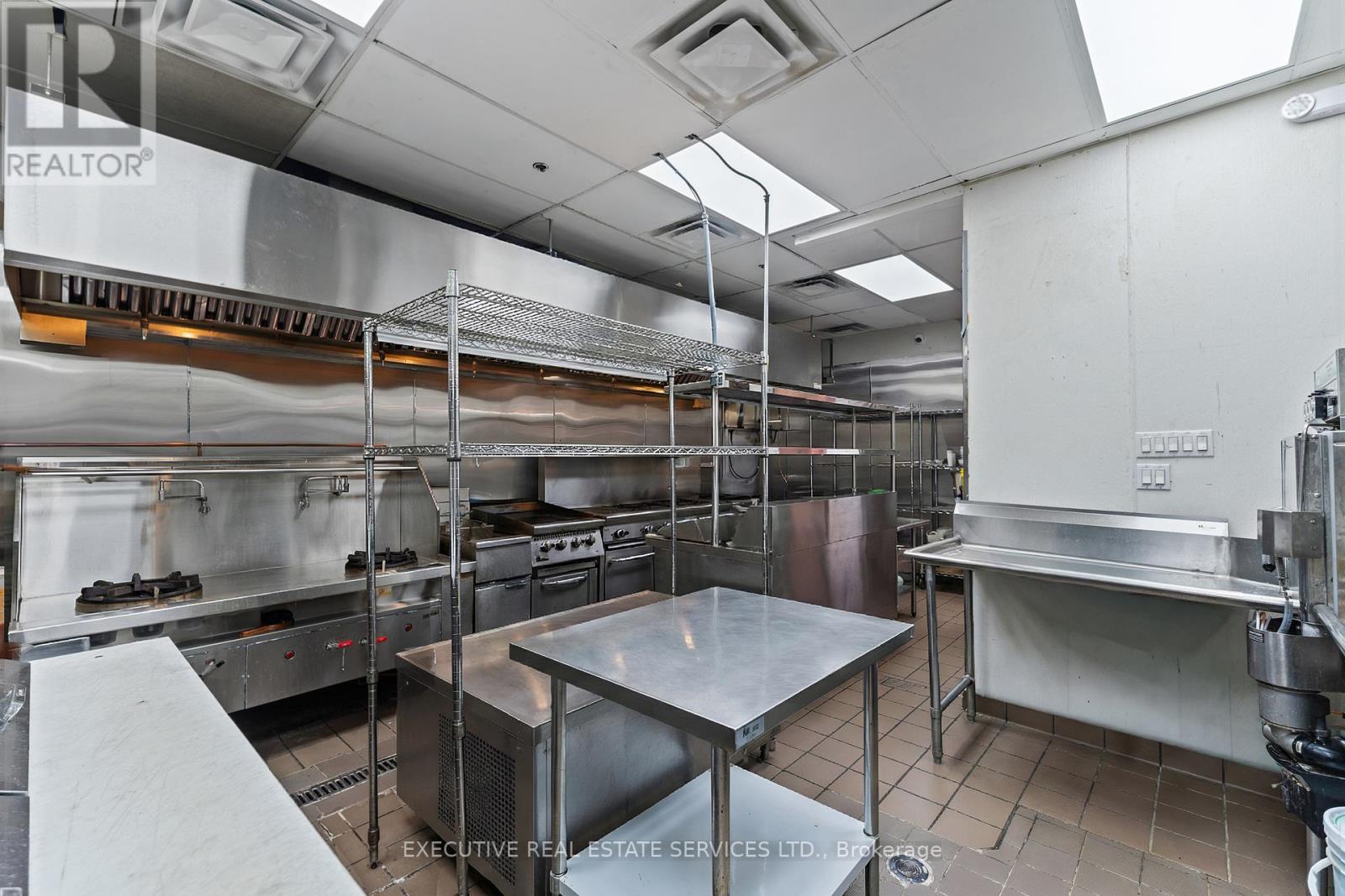 101 - 516 Centennial Parkway, Hamilton, Ontario  L8E 0G2 - Photo 39 - X13257716