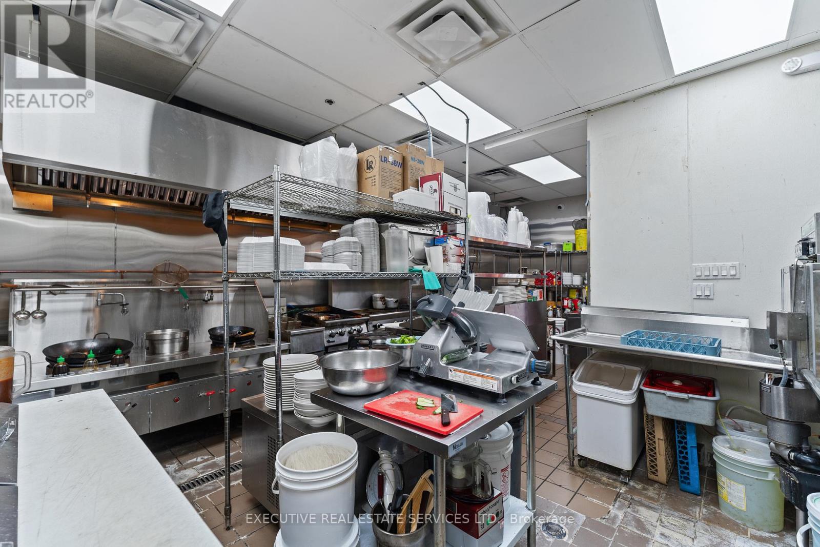101 - 516 Centennial Parkway, Hamilton, Ontario  L8E 0G2 - Photo 40 - X13257716
