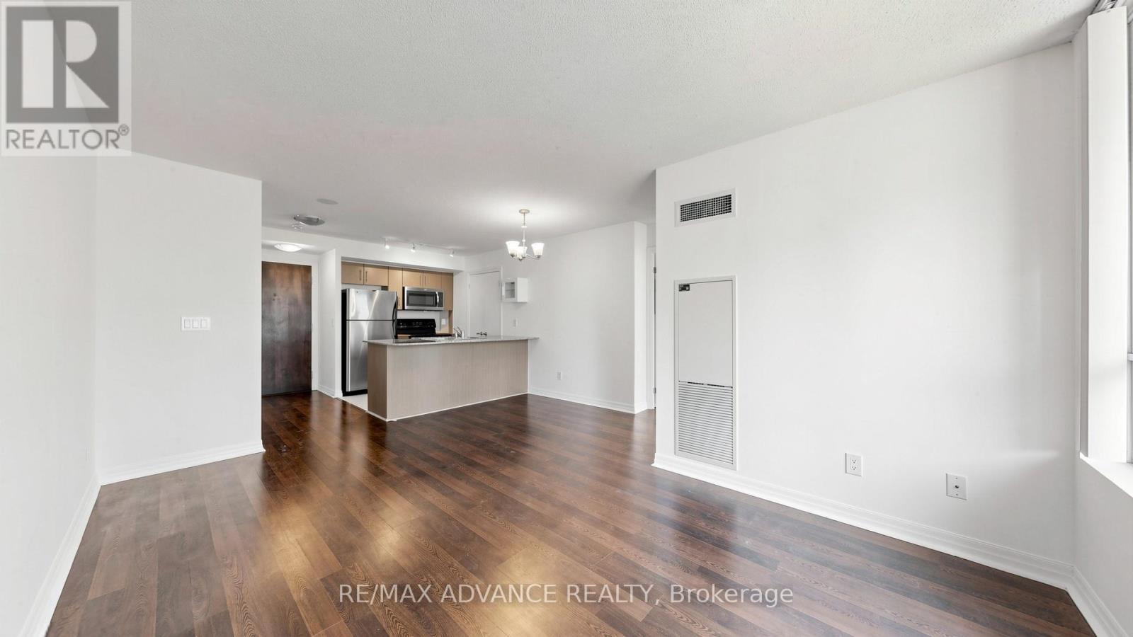 1805 - 12 Yonge Street, Toronto, Ontario  M5E 1Z9 - Photo 19 - C12982482