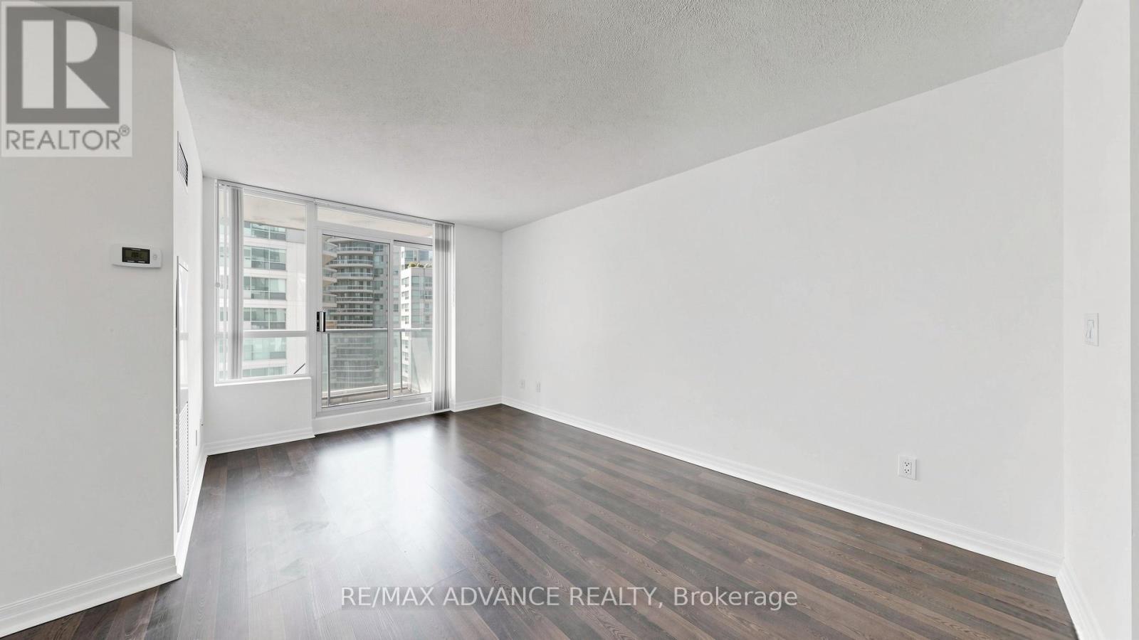 1805 - 12 Yonge Street, Toronto, Ontario  M5E 1Z9 - Photo 17 - C12982482
