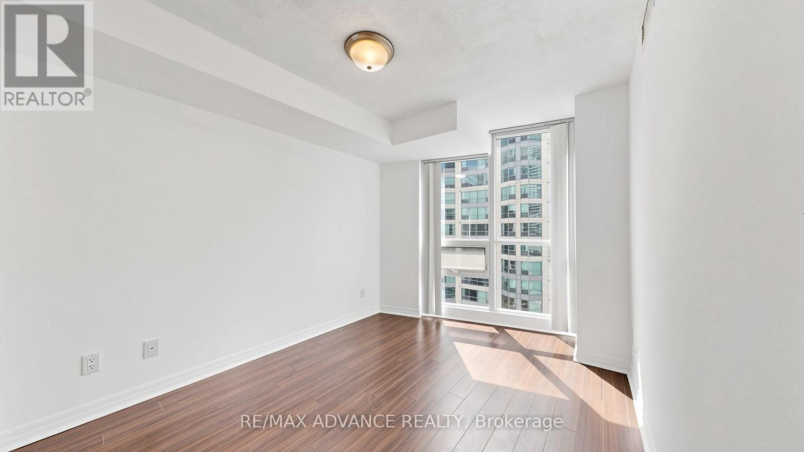 1805 - 12 Yonge Street, Toronto, Ontario  M5E 1Z9 - Photo 21 - C12982482