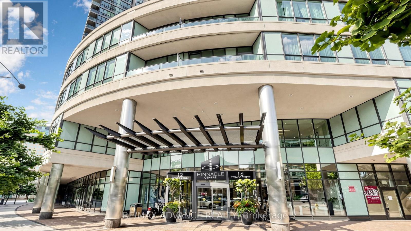1805 - 12 Yonge Street, Toronto, Ontario  M5E 1Z9 - Photo 3 - C12982482