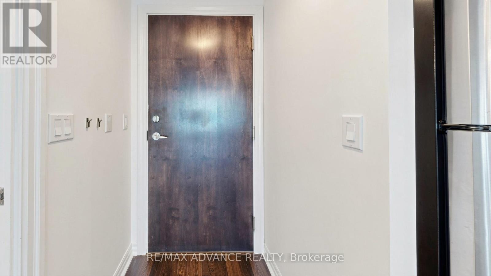 1805 - 12 Yonge Street, Toronto, Ontario  M5E 1Z9 - Photo 30 - C12982482