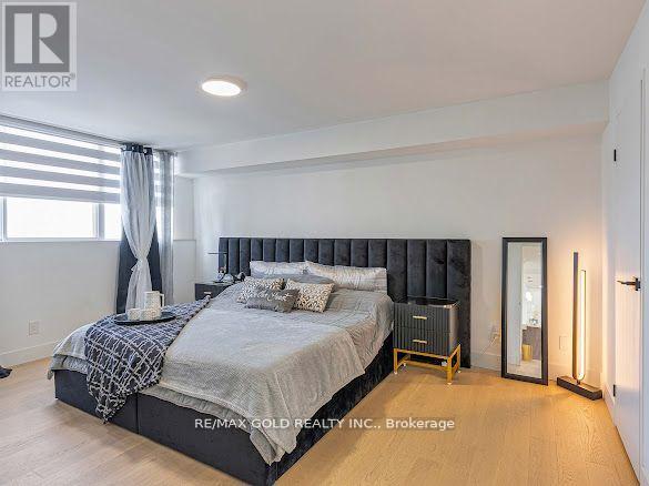2108 - 3700 Kaneff Crescent, Mississauga, Ontario  L5A 4B8 - Photo 21 - W12868268