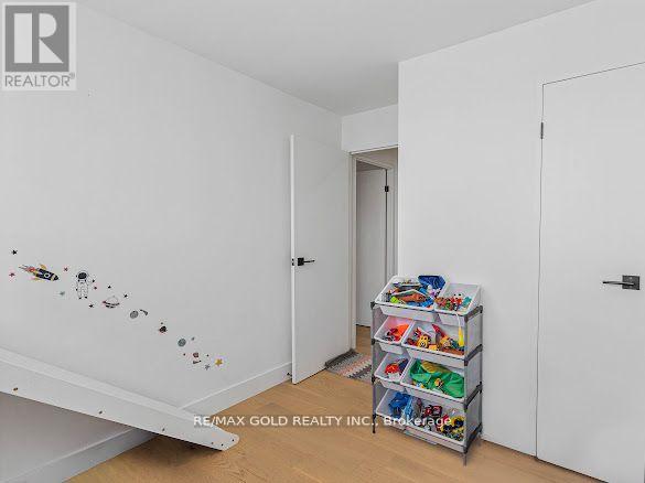 2108 - 3700 Kaneff Crescent, Mississauga, Ontario  L5A 4B8 - Photo 25 - W12868268