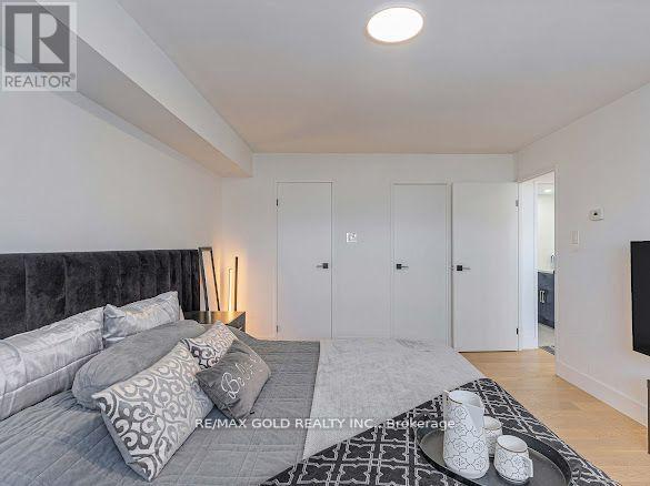2108 - 3700 Kaneff Crescent, Mississauga, Ontario  L5A 4B8 - Photo 23 - W12868268