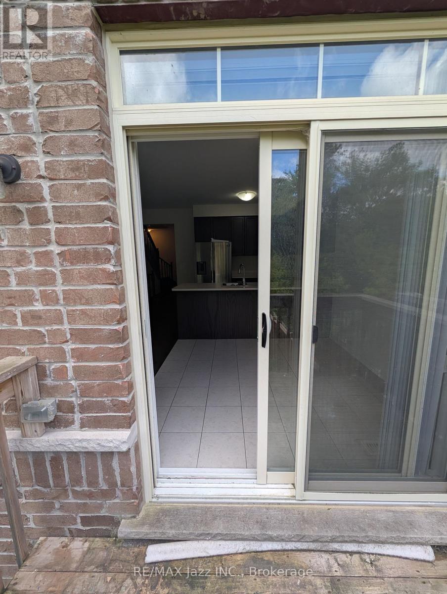 41 Aldridge Lane, Clarington, Ontario  L1B 0V6 - Photo 10 - E13258026