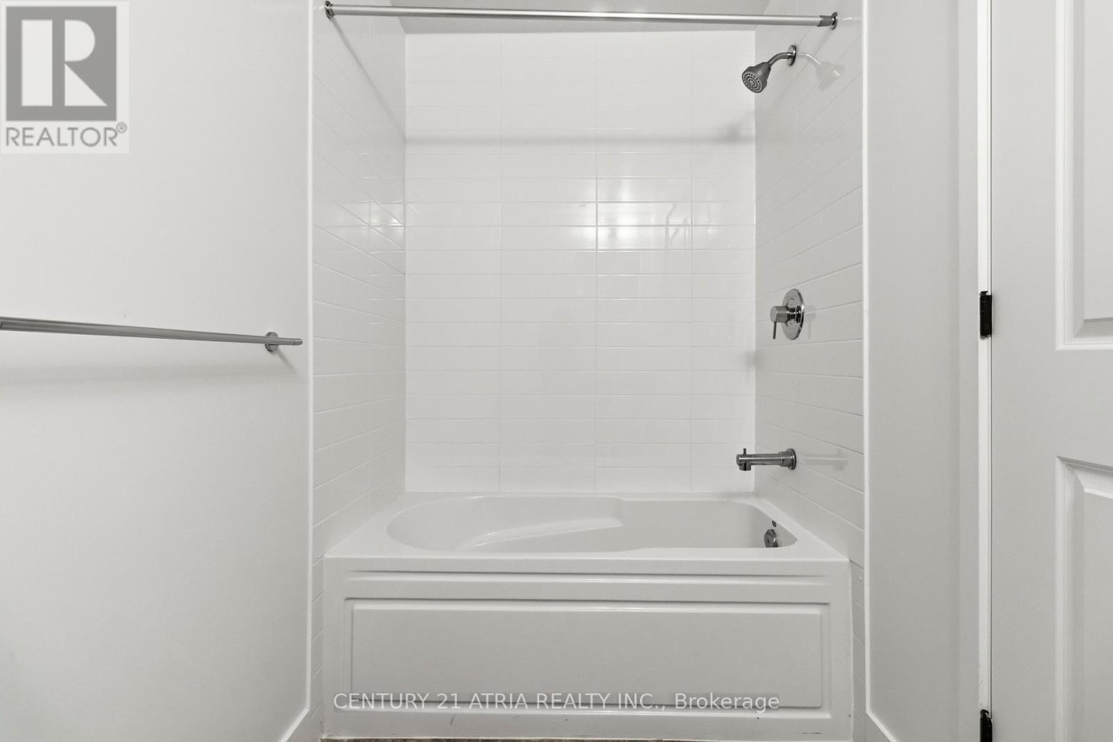 Ph811 - 2343 Khalsa Gate, Oakville, Ontario  L6M 5R6 - Photo 10 - W13249390