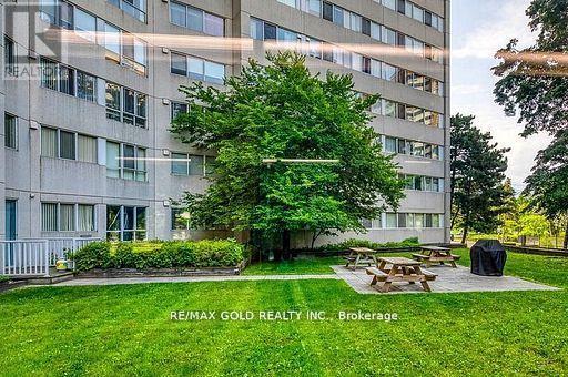 2108 - 3700 Kaneff Crescent, Mississauga, Ontario  L5A 4B8 - Photo 31 - W12868268