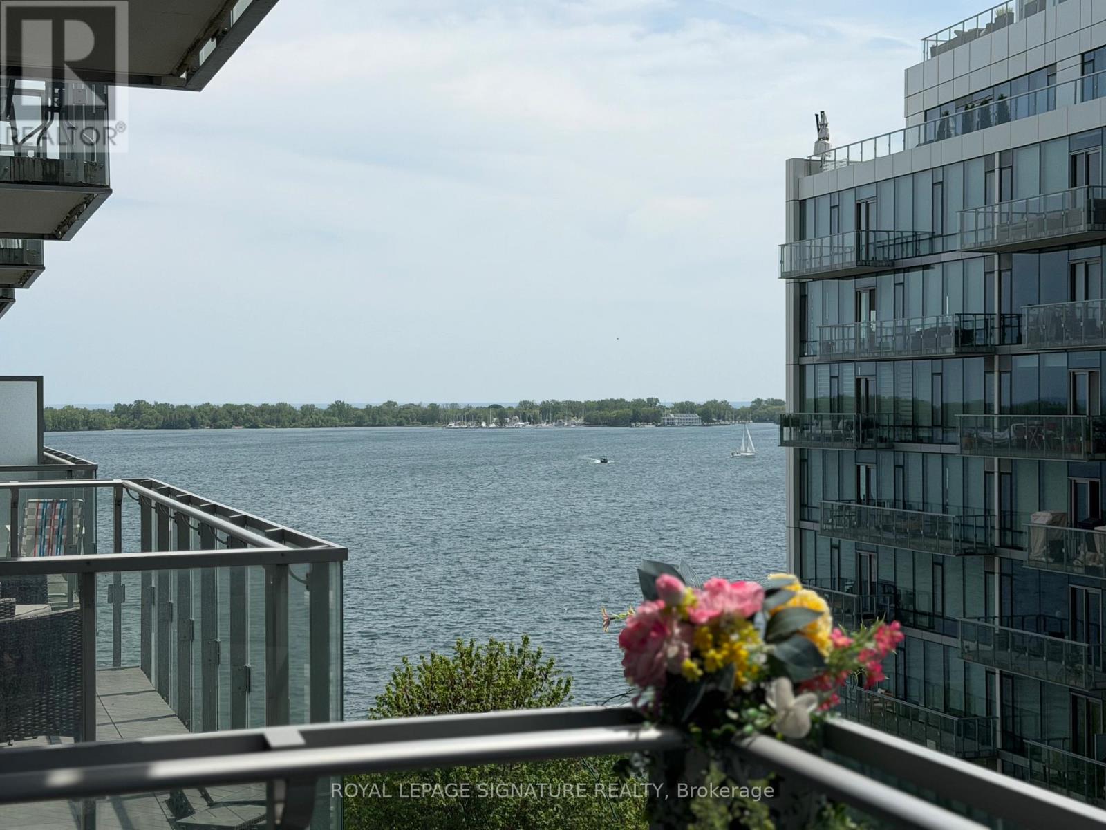 830 - 39 Queens Quay E, Toronto, Ontario  M5E 0A5 - Photo 28 - C13077350