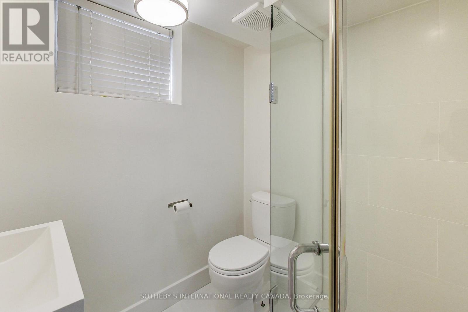 Lower - 669 Euclid Avenue, Toronto, Ontario  M6G 2T8 - Photo 20 - C13259306