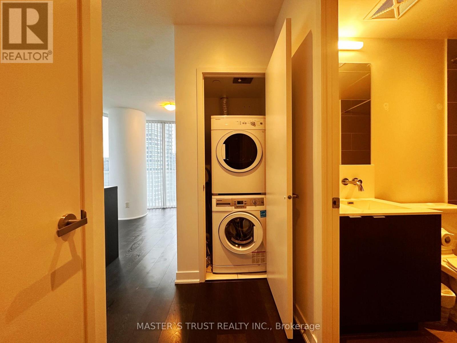 3902 - 88 Harbour Street, Toronto, Ontario  M5J 0C3 - Photo 11 - C13259430