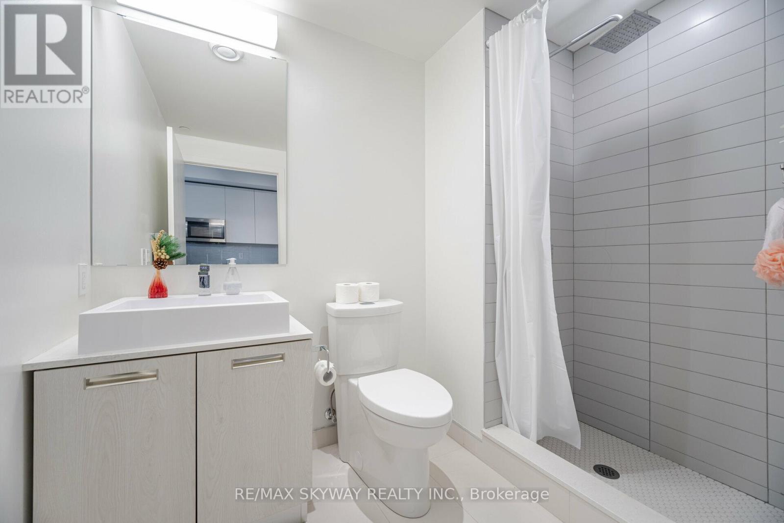 1409 - 2a Church Street, Toronto, Ontario  M5E 0E1 - Photo 40 - C13259668