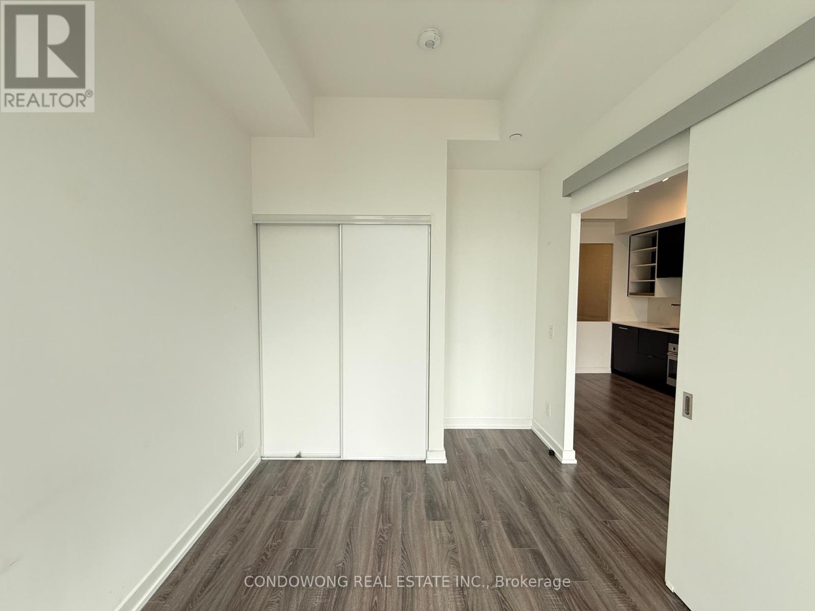 2113 - 20 Edward Street, Toronto, Ontario  M5G 0C5 - Photo 5 - C13260748