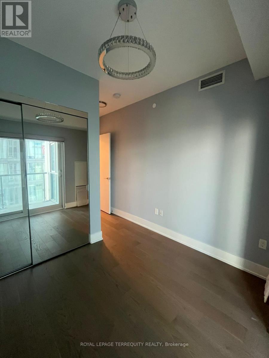 4401 - 1 Yorkville Avenue, Toronto, Ontario  M4W 0B1 - Photo 10 - C13262004