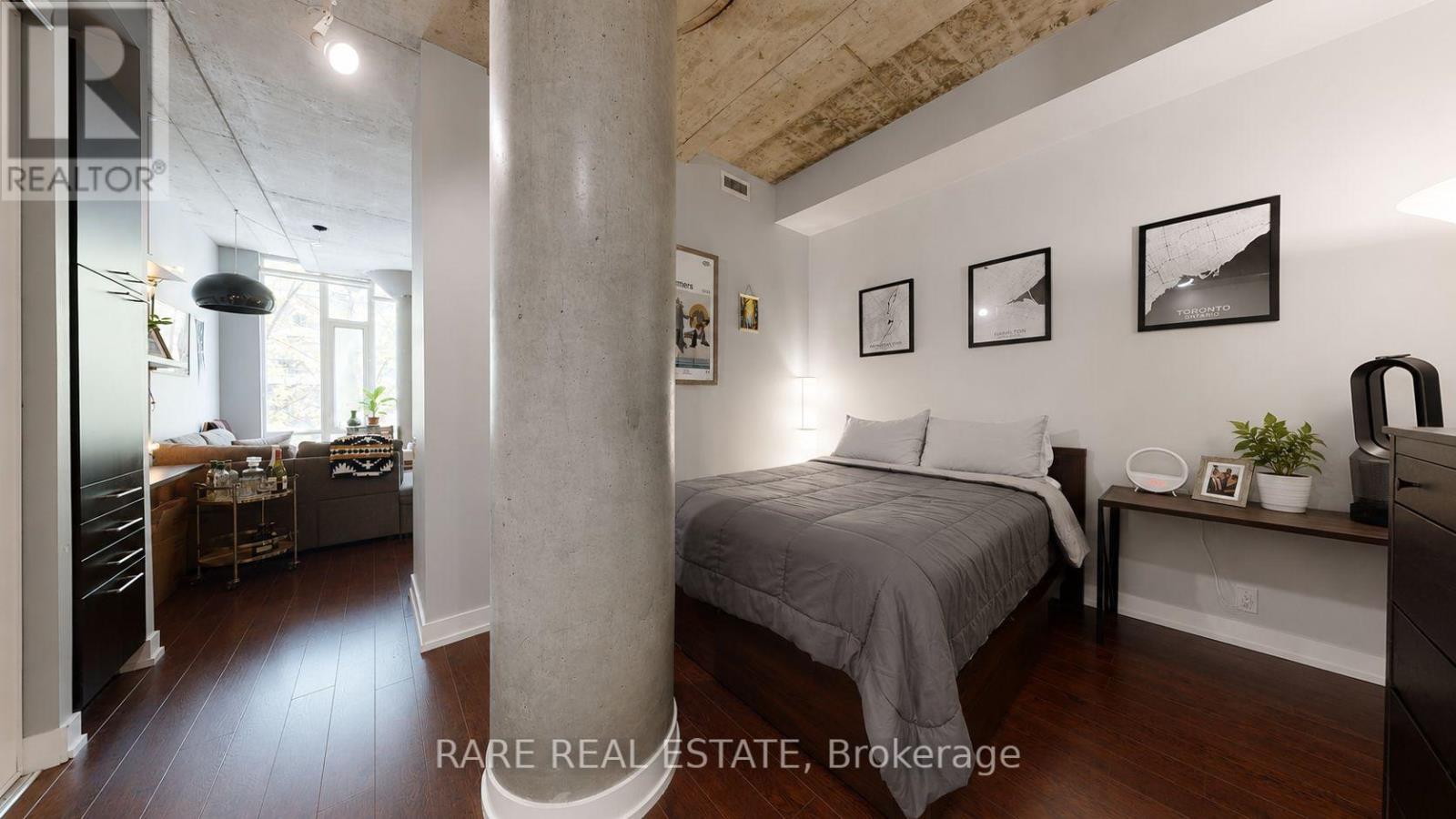 205 - 66 Portland Street, Toronto, Ontario  M5V 2M6 - Photo 2 - C13262276