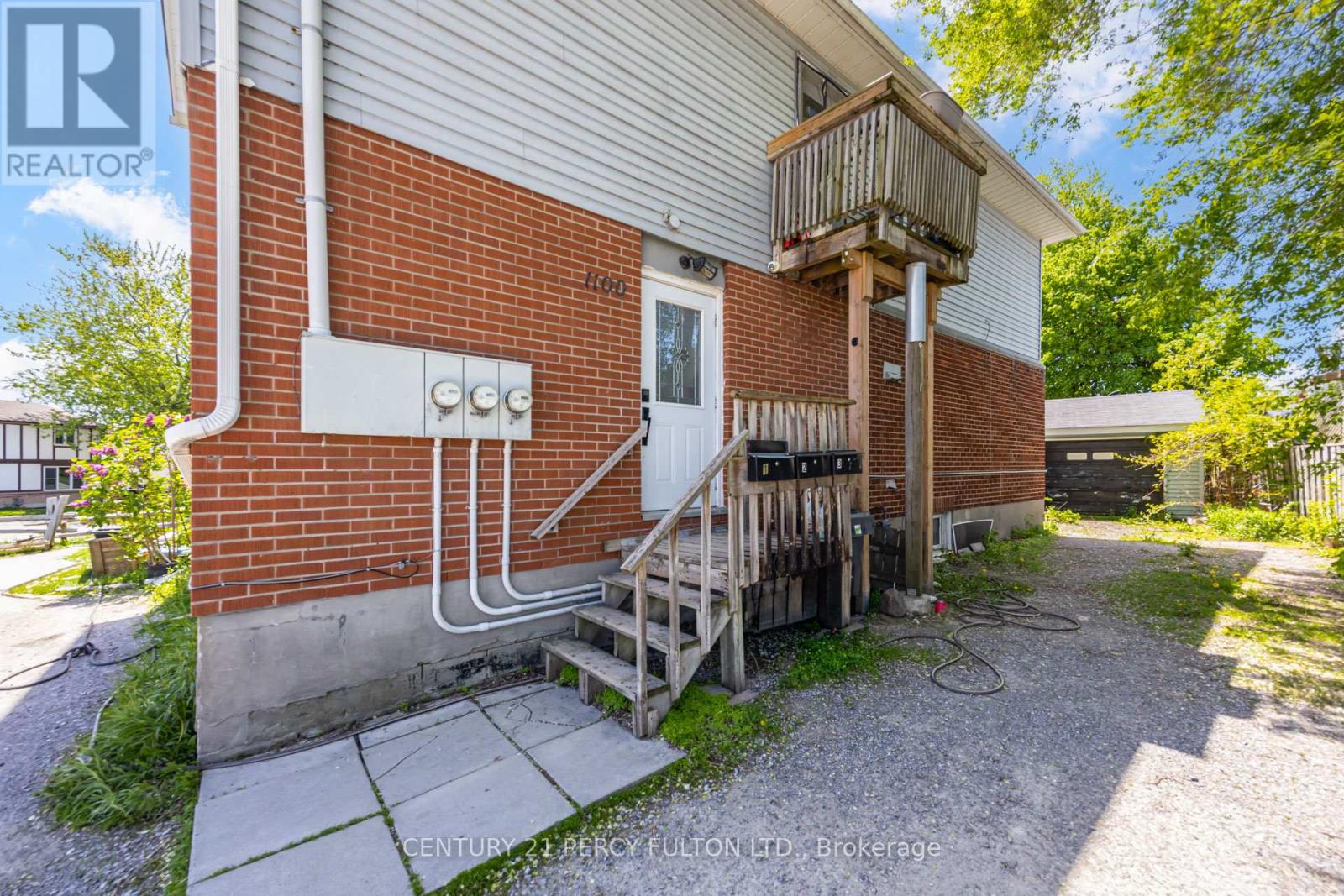 1100 Simcoe Street S, Oshawa, Ontario  L1H 4L6 - Photo 3 - E13260322