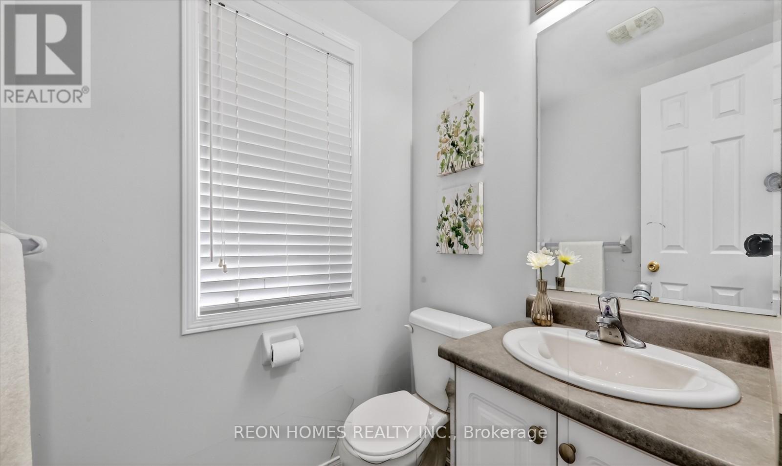 37 Raithby Crescent, Ajax, Ontario  L1Z 0S6 - Photo 10 - E13262254