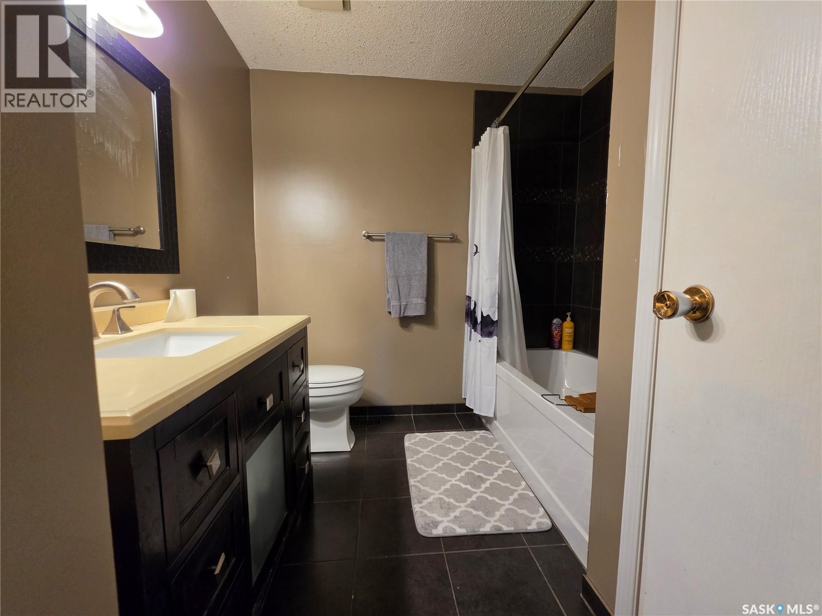 9 Stack Crescent, Meadow Lake, Saskatchewan  S9X 1B6 - Photo 12 - SK038479