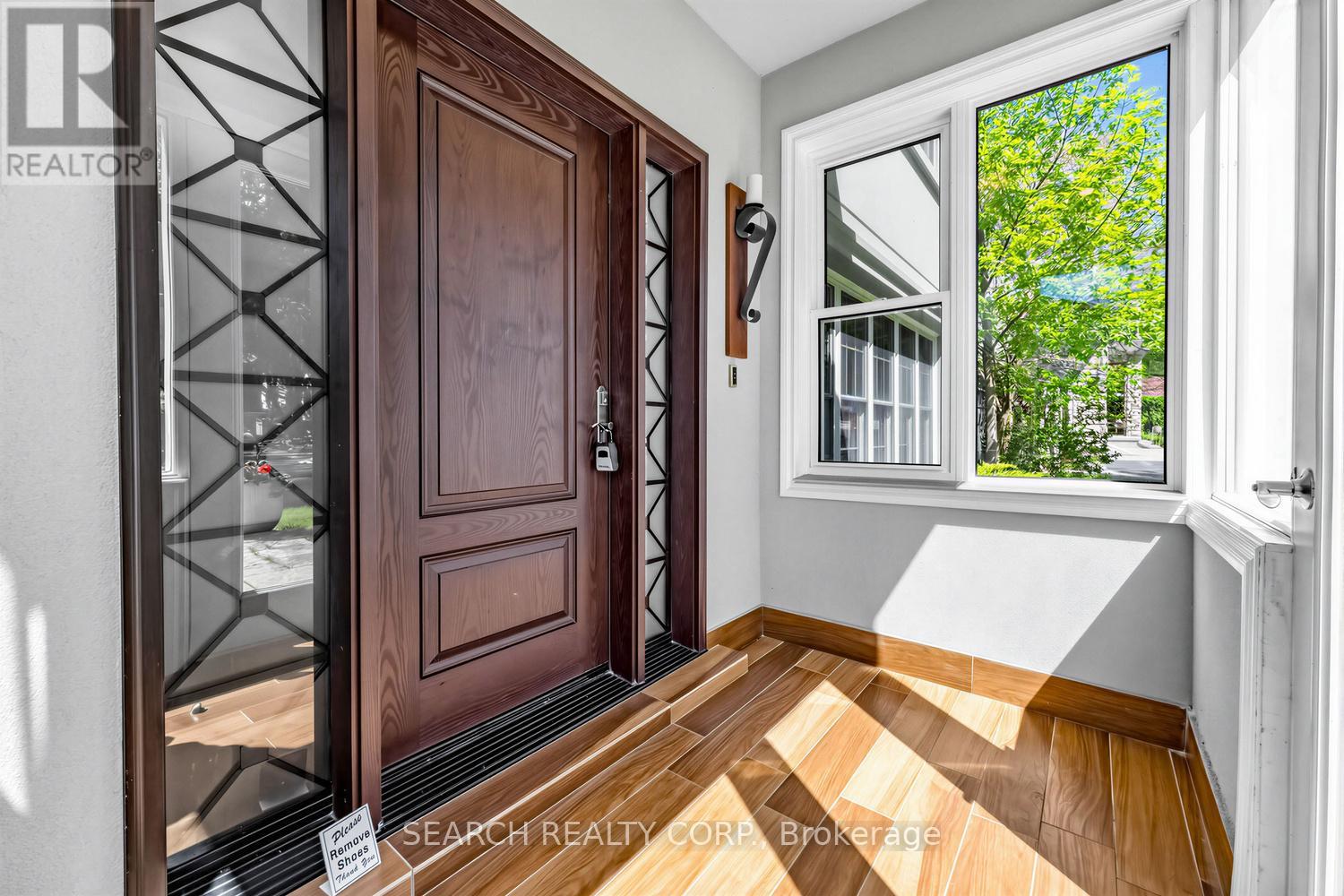 1421 Watersedge Road, Mississauga, Ontario  L5J 1A3 - Photo 10 - W13238306
