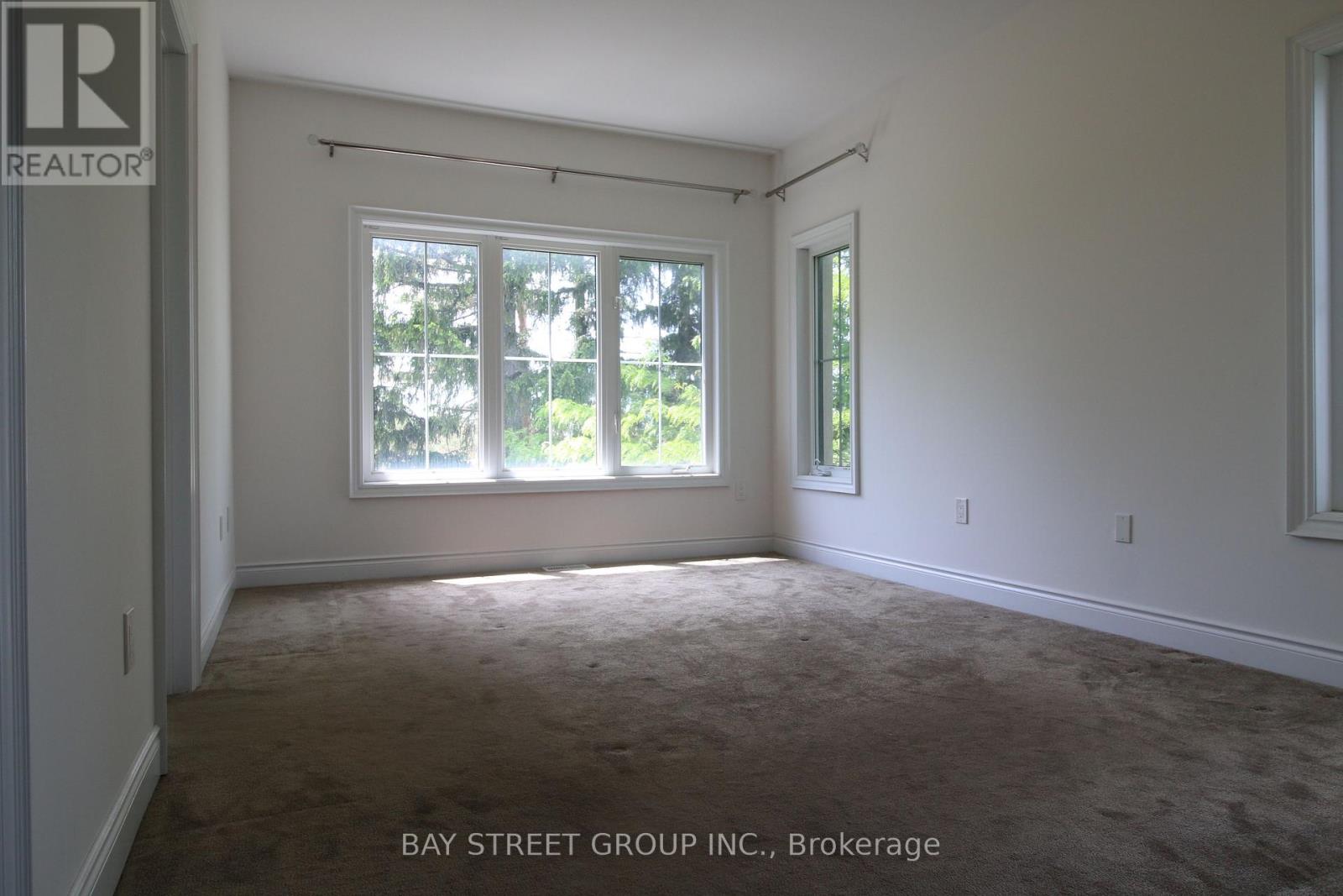 6 Sombrero Lane, Richmond Hill, Ontario  L4C 6E5 - Photo 10 - N13262460