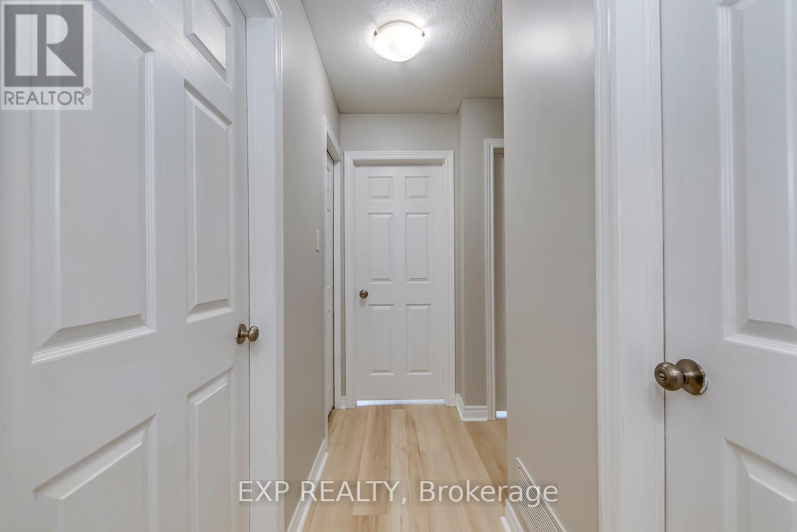 (Upper) - 11 Frankfurt Street W, Kitchener, Ontario  N2R 1T5 - Photo 22 - X13222668