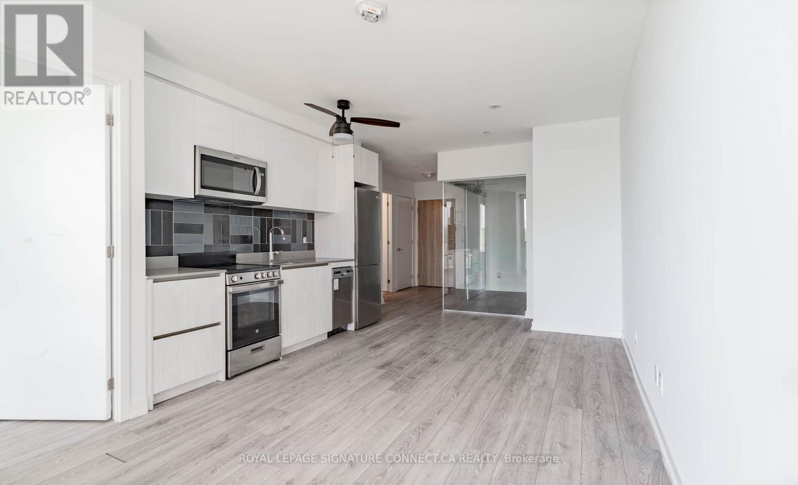 423 - 3100 Keele Street, Toronto, Ontario  M3M 0E1 - Photo 3 - W13258722
