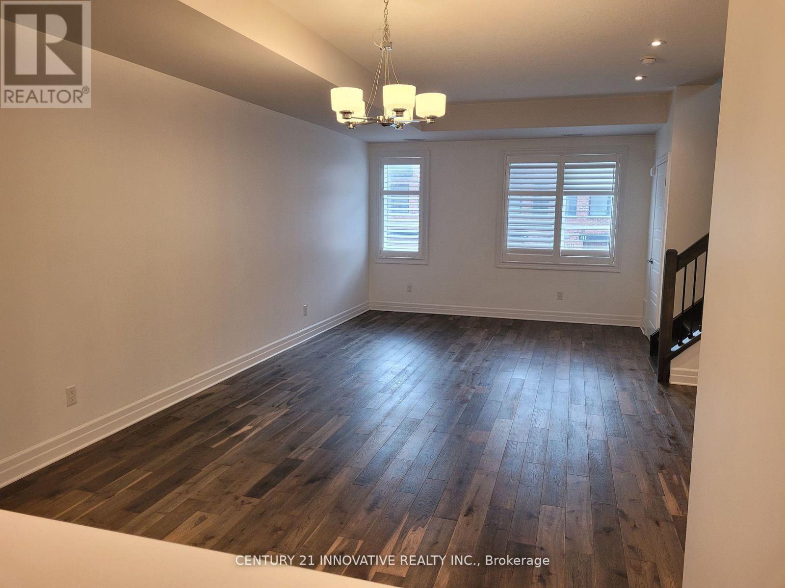 38 - 70 Plains Road, Burlington, Ontario  L7T 1E8 - Photo 3 - W13258890