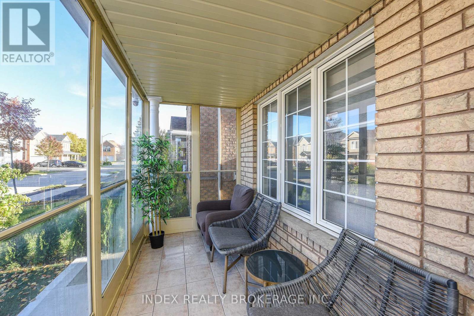 10 Leopard Gate, Brampton, Ontario  L6R 2E5 - Photo 46 - W13259338