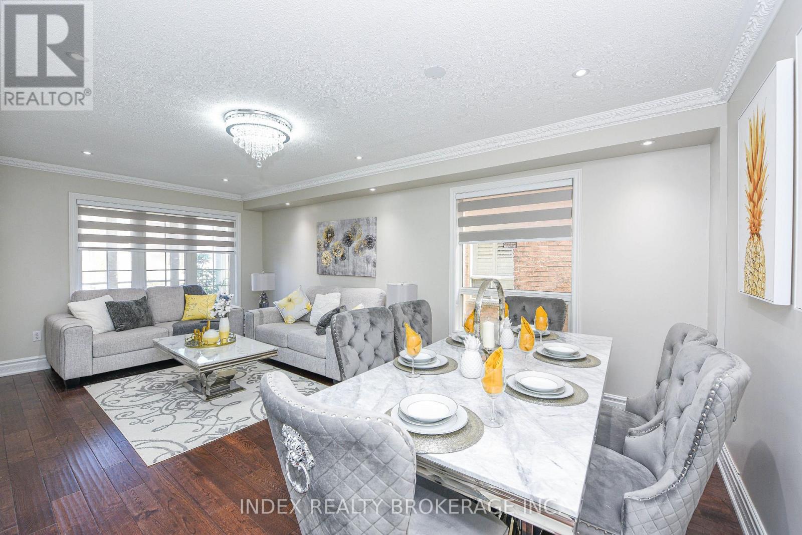 10 Leopard Gate, Brampton, Ontario  L6R 2E5 - Photo 6 - W13259338