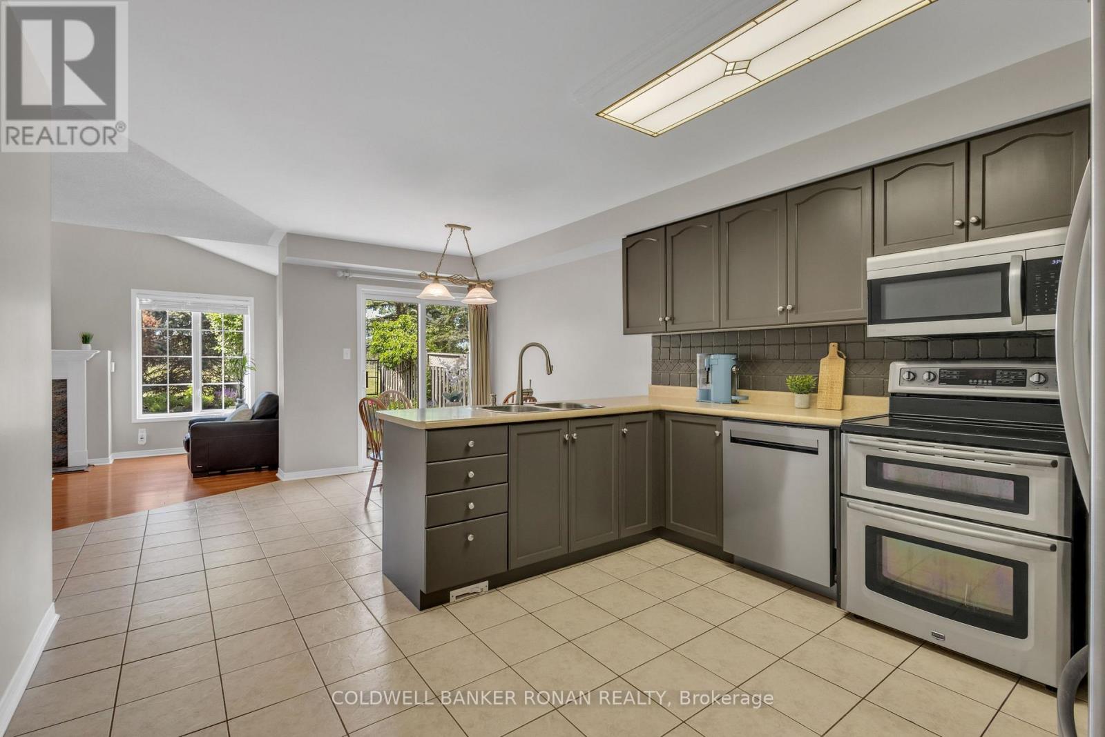 44 Baccarat Crescent, Brampton, Ontario  L7A 1K7 - Photo 12 - W13259470
