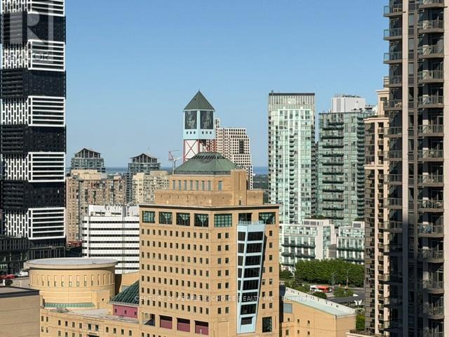2105 - 430 Square One Drive, Mississauga, Ontario  L5B 0L6 - Photo 3 - W13260318