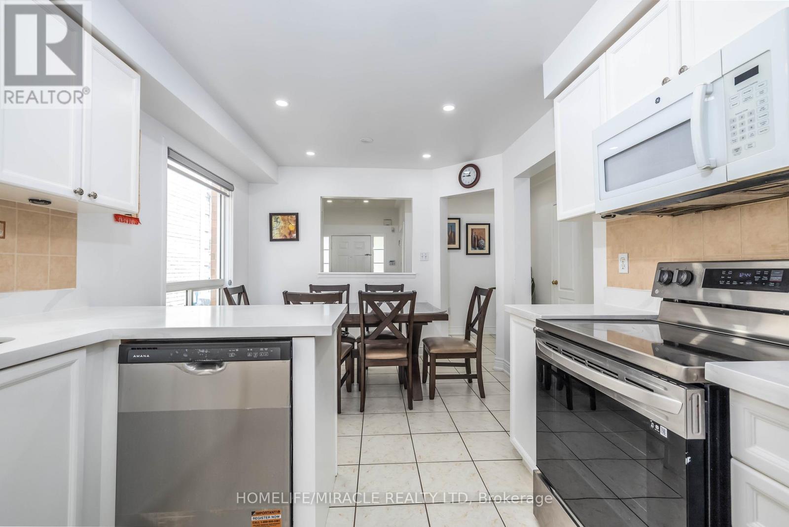 17 Baha Crescent, Brampton, Ontario  L7A 2J2 - Photo 9 - W13260780