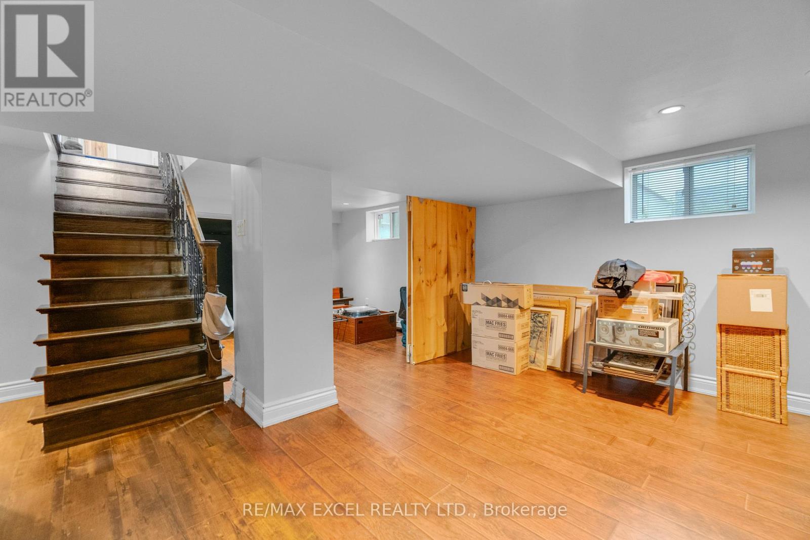 381 Niar Avenue, Mississauga, Ontario  L5G 1W2 - Photo 27 - W13261448