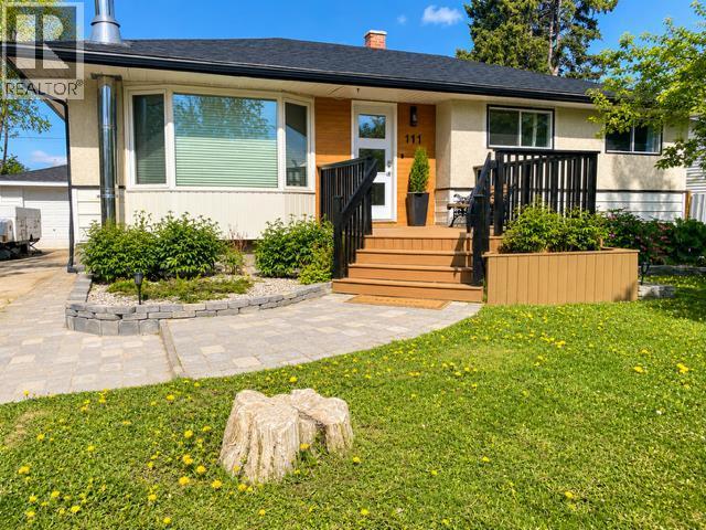 111 WILLOW Drive, Hinton, Alberta