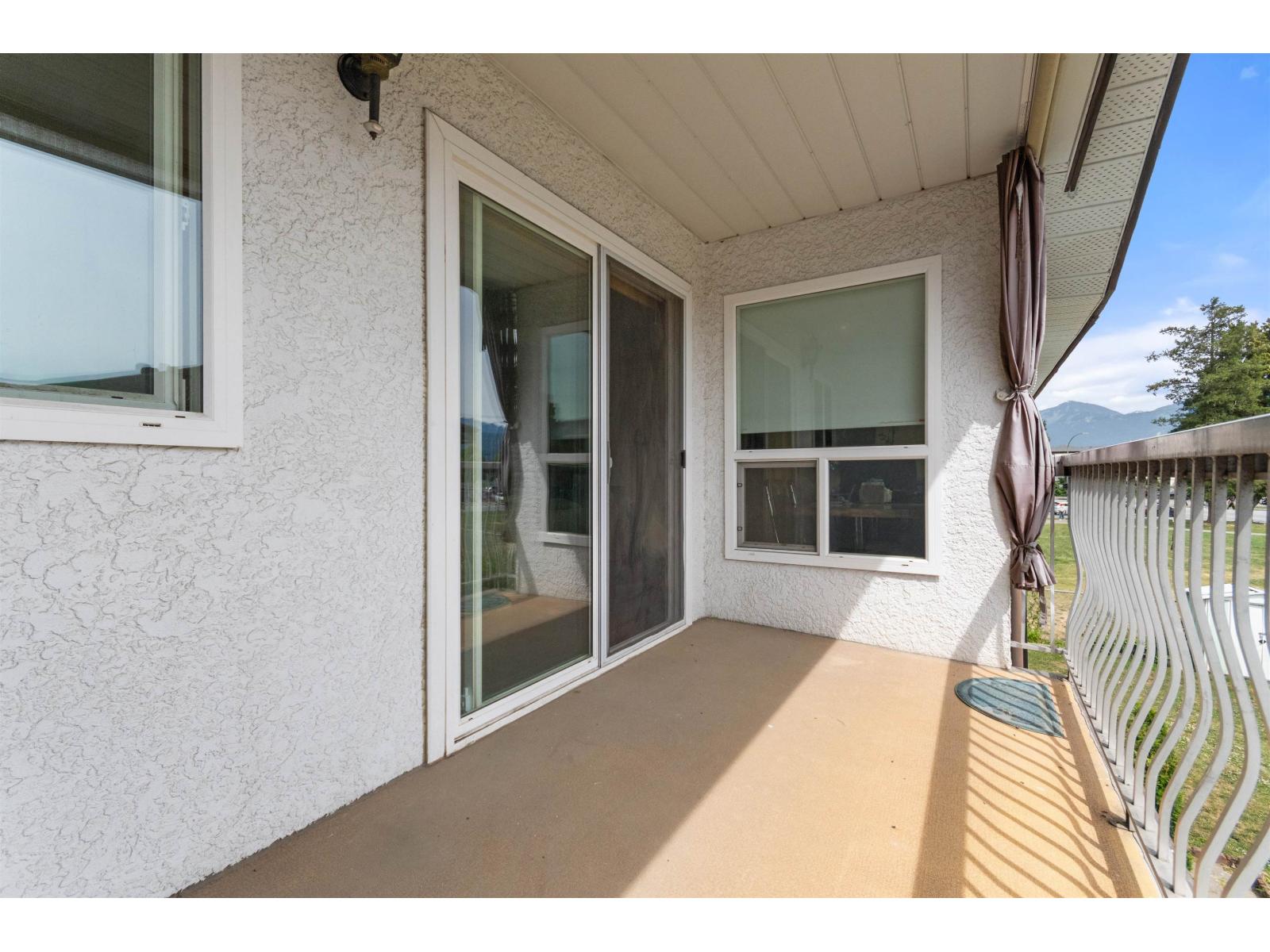 Listing image 24
