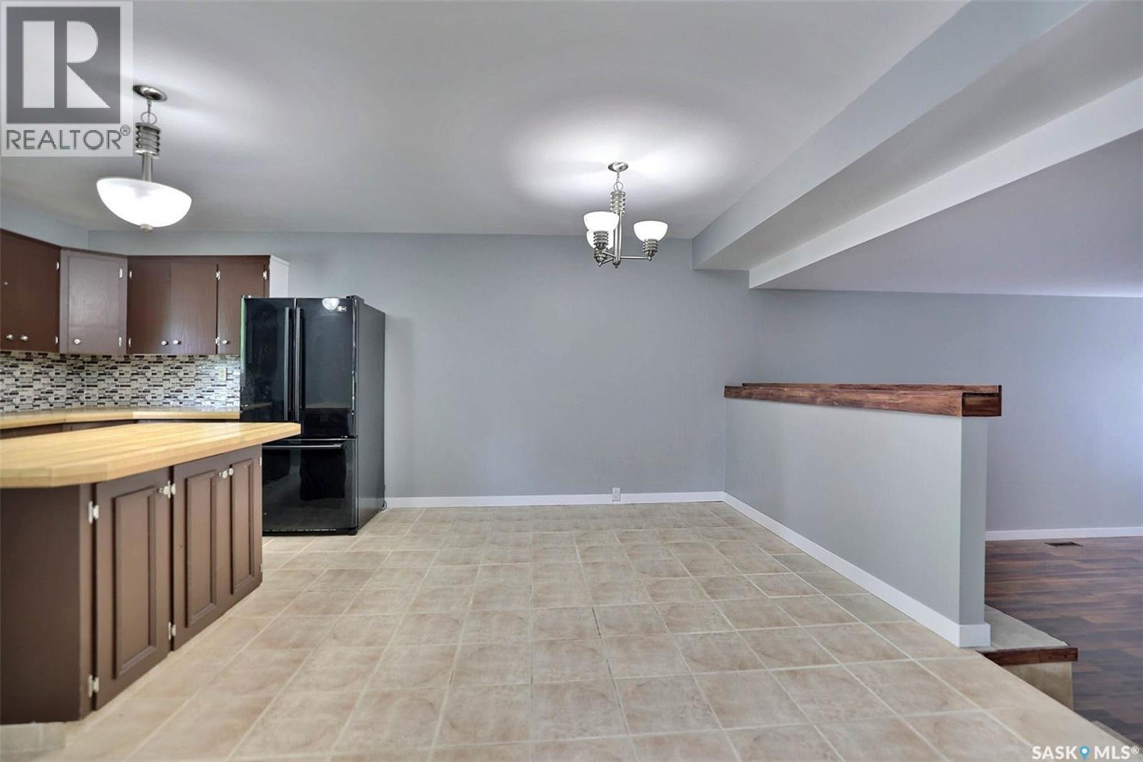 6402 Dalgliesh Drive, Regina, Saskatchewan  S4X 2R2 - Photo 7 - SK038424