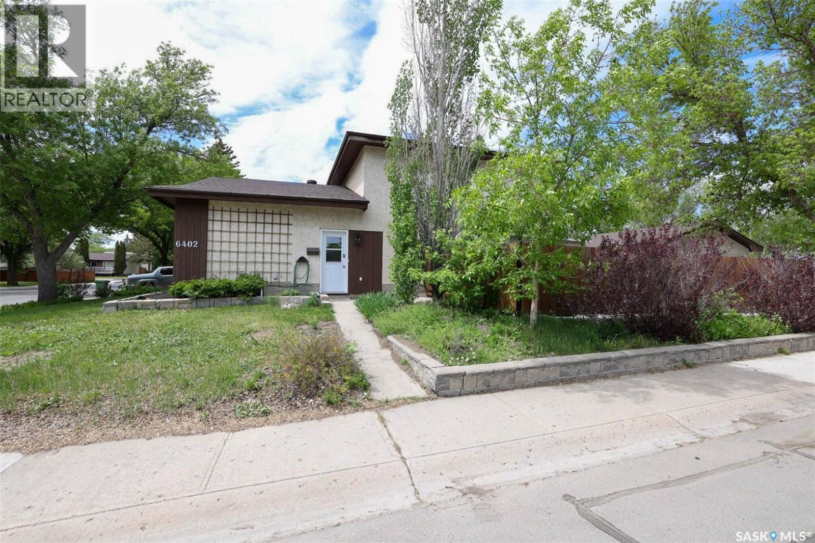 6402 Dalgliesh Drive, Regina, Saskatchewan  S4X 2R2 - Photo 2 - SK038424