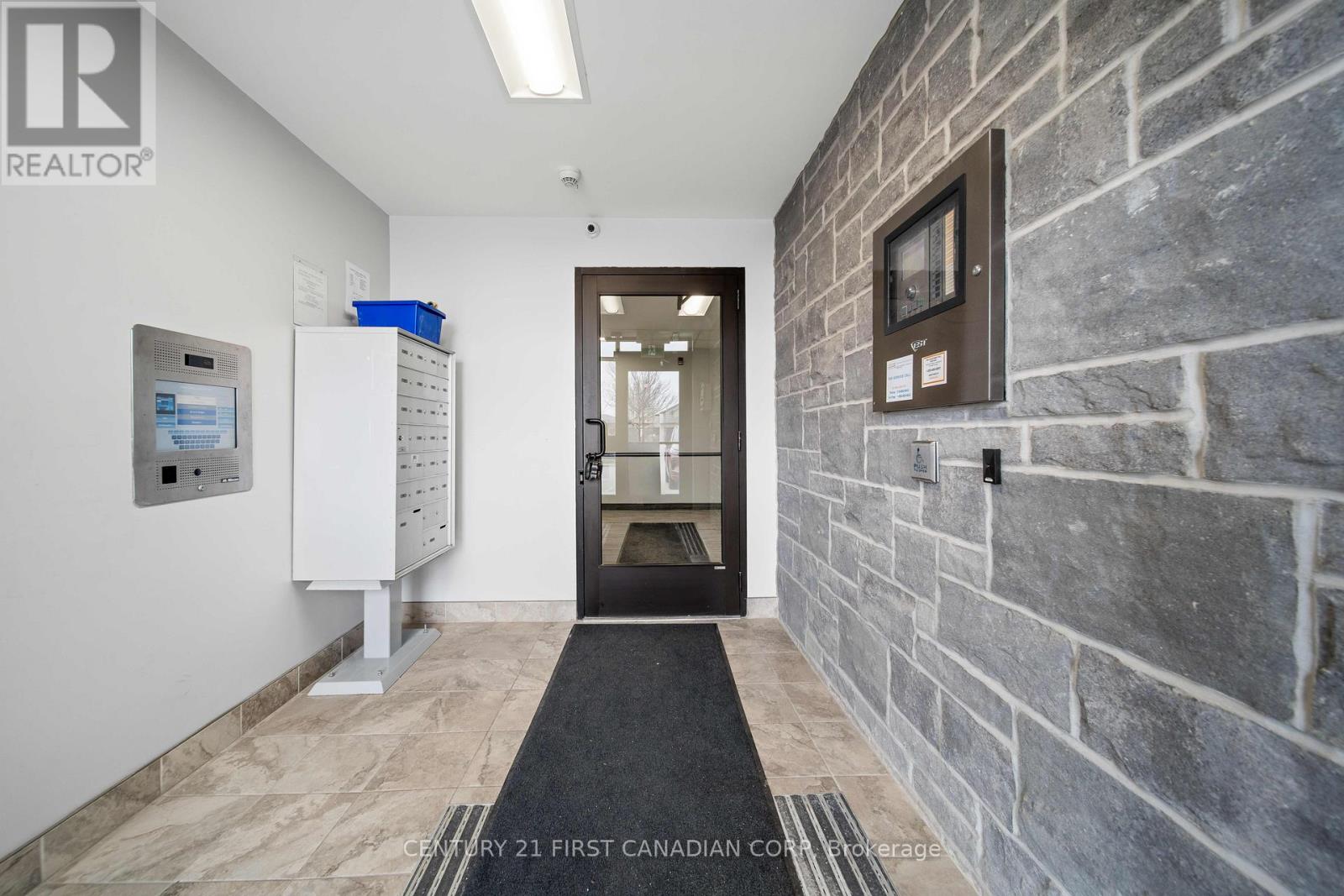 104 - 263 Butler Street, Lucan Biddulph, Ontario  N0M 2J0 - Photo 16 - X13265016