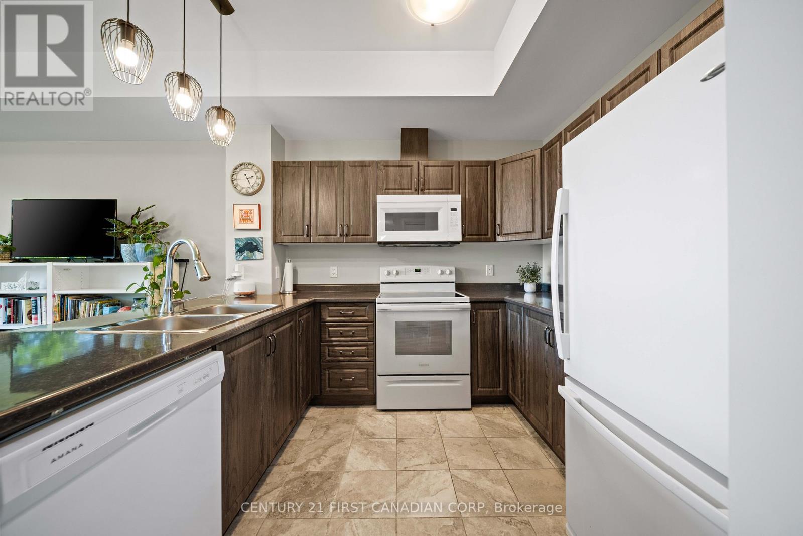 104 - 263 Butler Street, Lucan Biddulph, Ontario  N0M 2J0 - Photo 20 - X13265016