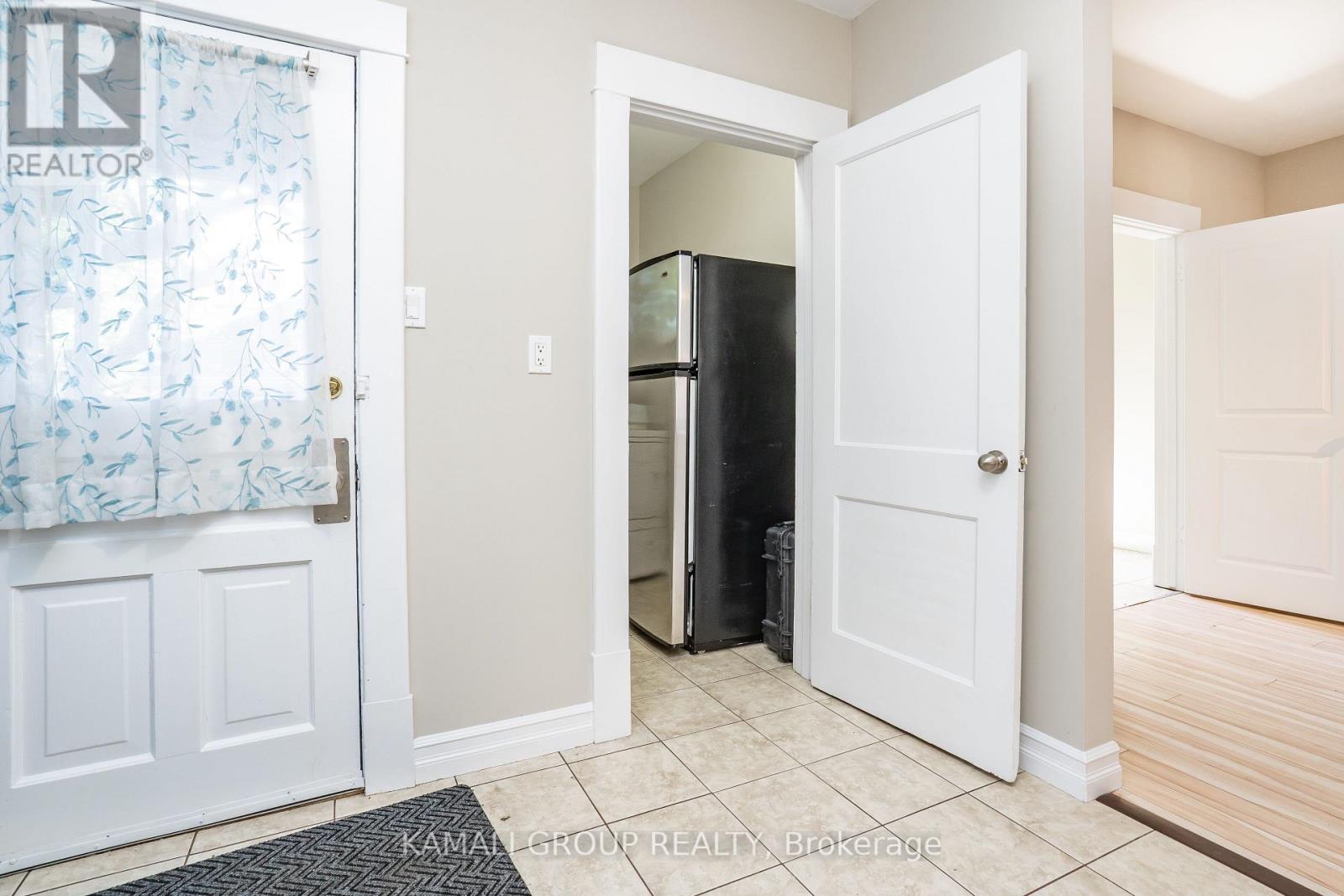 Main - 25 Spadina Avenue, Hamilton, Ontario  L8M 2W8 - Photo 8 - X13258720